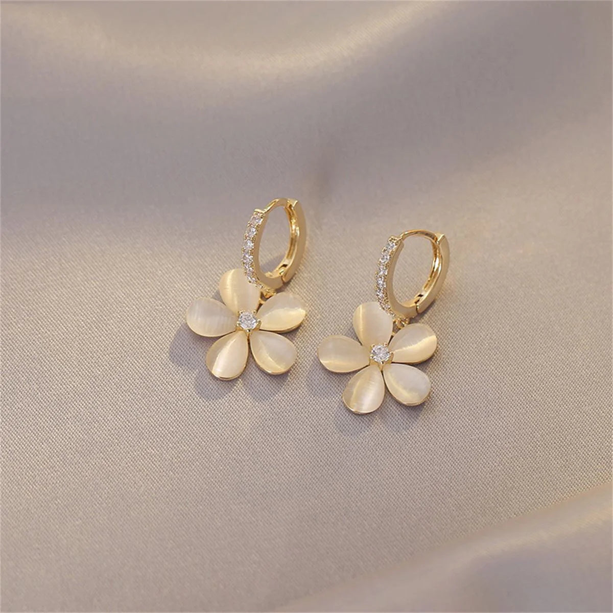 Mary variantes boucles d'oreilles